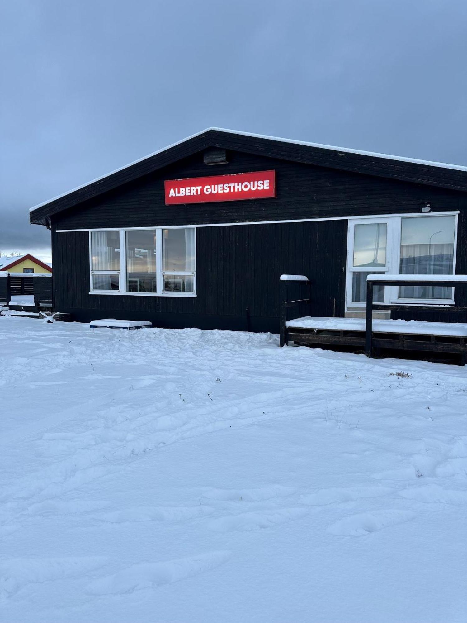 Albert Guesthouse Hvammstangi Exterior photo